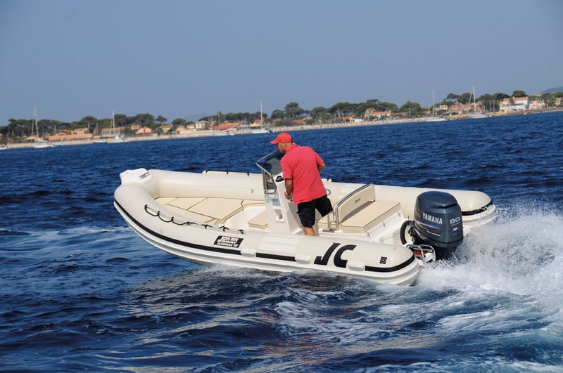 Red Start boat on Monaco Red Sails